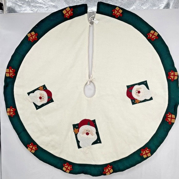 Santa Claus Quilted Christmas Tree Skirt Beige‎ Green Prima Creations Knitted - Picture 1 of 7